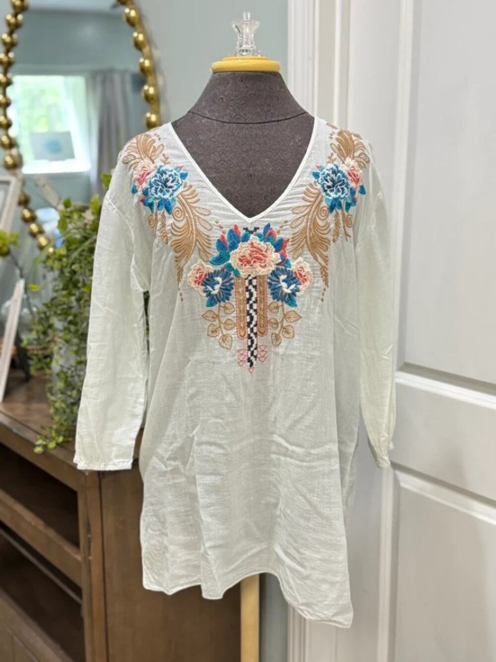 Johnny Was Embroidered Tunic Size Medium